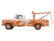 1973 Ford F-100 Tow Truck White (Weathered) "Blue Collar Collection" Series 14 1/64 Diecast Model Car by Greenlight image 2