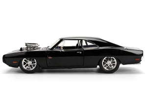 Black 1970 Dodge Charger R/T from Furious 7, closed side view, Jada 35423, 1:24