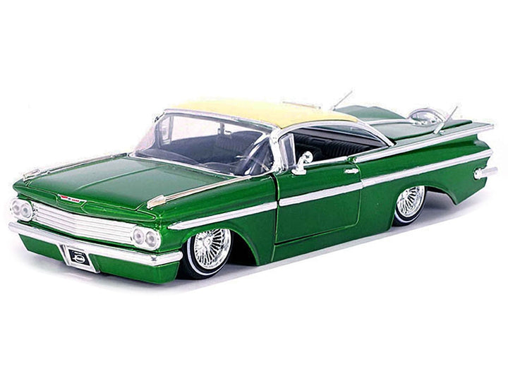 1959 Chevrolet Impala Lowrider Green Metallic with Cream Top and Wire Wheels "Street Low" Series 1/24 Diecast Model Car by Jada image 2