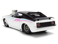 Jada 1970 Mustang Boss 429 black-and-white pink graphics 1:24 model 36590, view 5