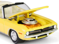 1970 Plymouth 'Cuda Convertible Yellow "Barrett-Jackson" Series 15 1/64 Diecast Model Car by Greenlight image 2