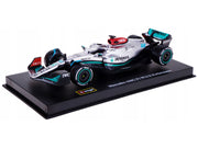 Mercedes-AMG F1 W13 E Performance #63 George Russell "F1 Formula One World Championship" (2022) with Display Case 1/43 Diecast Model Car by Bburago image 2