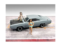 American Diorama Car Wash Girls Dorothy Barbara two-figure set 1:43 38355, product image 3