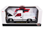 1993 Chevrolet C1500 SS 454 Pickup Truck White with Red Interior Limited Edition to 9600 pieces Worldwide 1/24 Diecast Model Car by M2 Machines image 3