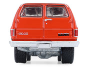 1991 GMC Suburban "Canada Coast Guard" Red with White Stripes "Hot Pursuit - Canada Special Edition" Series 1/64 Diecast Model Car by Greenlight image 4