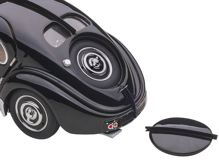 1938 Bugatti Type 57SC Atlantic with Disc Wheels Black 1/43 Diecast Model Car by Autoart image 2