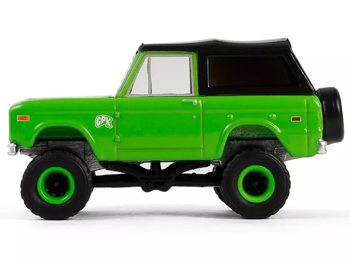 1969 Ford Bronco "Garbage Pail Kids: Super Snotty" Green with Black Top "San Diego Comic-Con 2024 Exclusive" 1/64 Diecast Model Car by Greenlight image 2