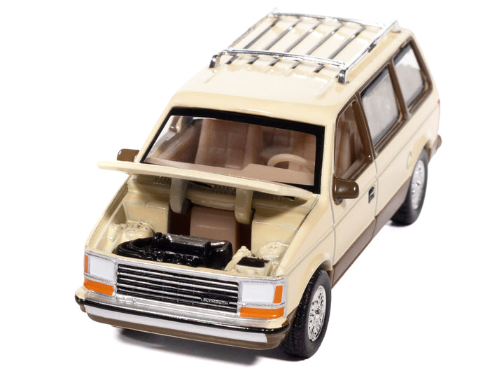 1987 Plymouth Voyager Van Light Cream and Golden Bronze Metallic 2-Tone "Mighty Minivans" Series 1/64 Diecast Model Car by Auto World image 2