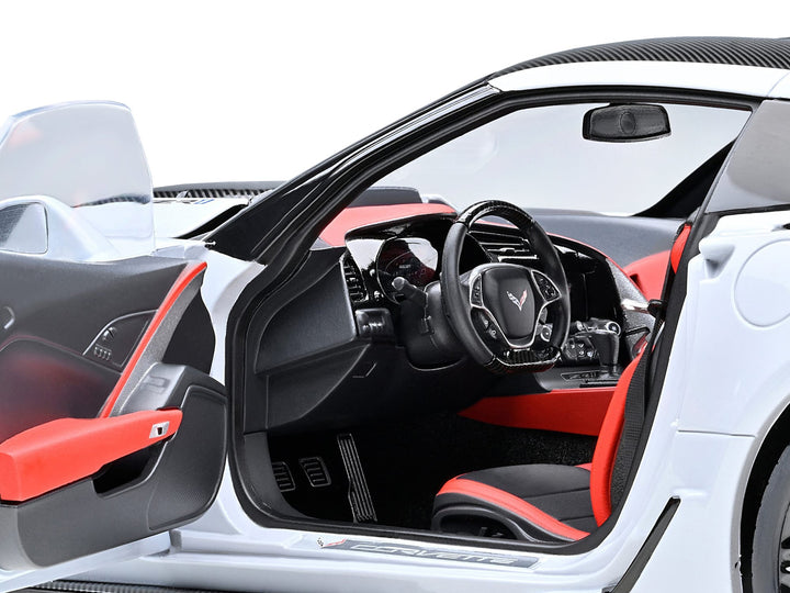 2019 Chevrolet Corvette C7 ZR1 Ceramic Matrix Gray Metallic with Carbon Top 1/18 Model Car by Autoart image 2