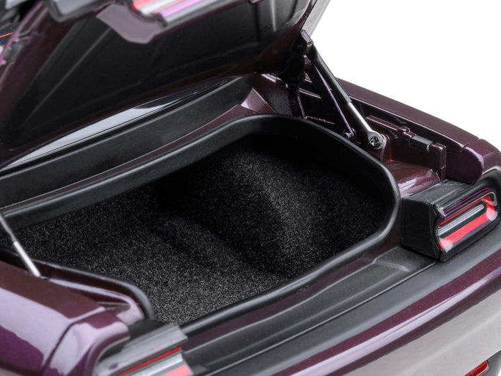 2022 Dodge Challenger R/T Scat Pack Widebody Hellraisin Purple Metallic 1/18 Model Car by Autoart image 2