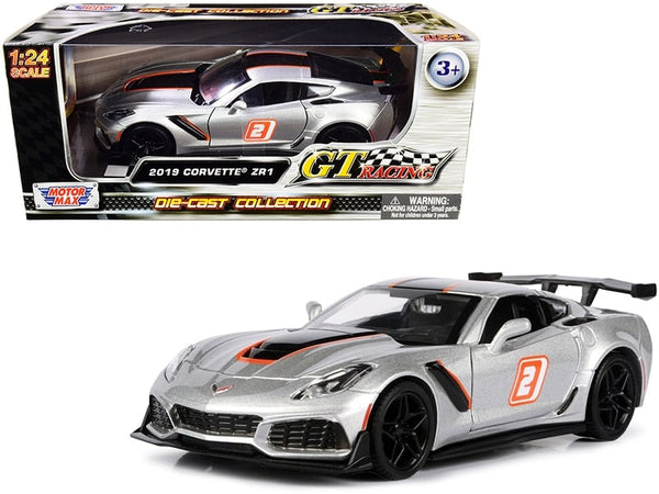 Motormax 2019 Chevrolet Corvette ZR1 number 2 GT Racing silver 1:24 73785S, product image 1