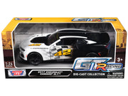 2017 Chevrolet Camaro ZL1 #42 Black and White "GT Racing" Series 1/24 Diecast Model Car by Motormax image 3