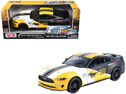 2018 Ford Mustang GT #38 White and Matt Black with Yellow Graphics "GT Racing" Series 1/24 Diecast Model Car by Motormax image 2