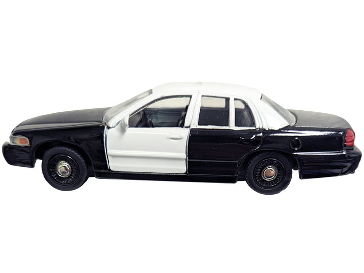Ford Crown Victoria Police Interceptor Black and White 1/43 Diecast Model Car by Motormax image 2