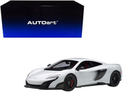 Mclaren 675LT Silica White 1/18 Model Car by Autoart image 2