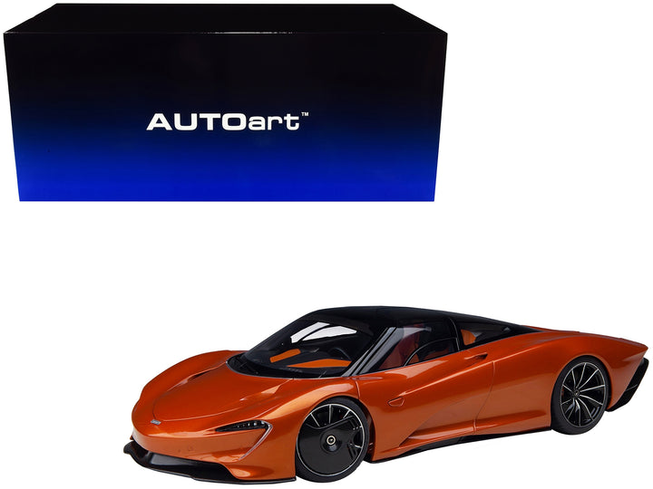 McLaren Speedtail Volcano Orange Metallic with Black Top and Suitcase Accessories 1/18 Model Car by Autoart image 2