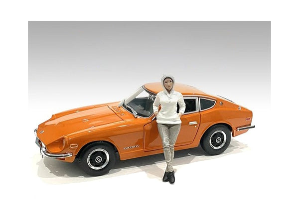 American Diorama Car Meet 2 Figurine I for 1:24 scale displays 76389, view 1