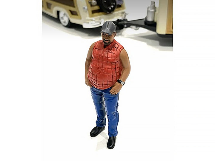 "Campers" Figure 1 for 1/24 Scale Models by American Diorama image 2
