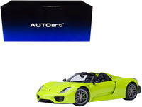 Porsche 918 Spyder "Weissach Package" Acid Green 1/18 Model Car by Autoart image 4