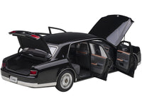 Toyota Century with Curtains RHD (Right Hand Drive) Black Special Edition 1/18 Model Car by Autoart image 3