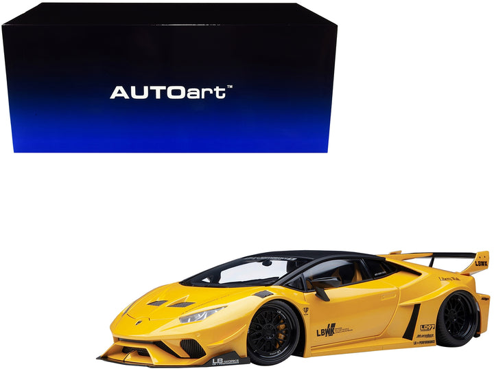 Lamborghini Huracan GT "LB-Silhouette Works" Yellow Metallic with Black Top 1/18 Model Car by Autoart image 2