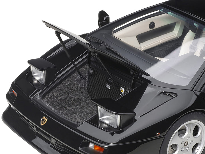 Lamborghini Diablo SE30 Deep Black Metallic 1/18 Model Car by Autoart image 2