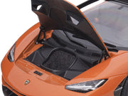 Lamborghini Centenario Arancio Argos / Pearl Orange with Carbon Top 1/18 Model Car by Autoart image 4