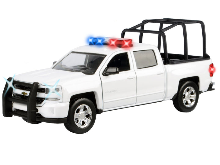 2017 Chevrolet Silverado 1500 LT Z71 Crew Cab Pickup Truck with White with Flashing Light Bar and Front and Rear Lights and Sounds 1/24-1/27 Diecast Model Car by Motormax image 2