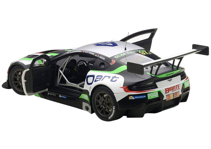 Aston Martin V12 Vantage Bathurst 12hour Endurance Race 2015 #97 A. Macdowall / D. O'Young / S. Mucke 1/18 Model Car by Autoart image 2