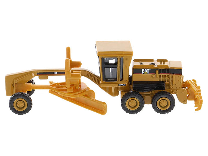 CAT Caterpillar 163H Motor Grader Yellow 1/87 (HO) Diecast Model by Diecast Masters image 2