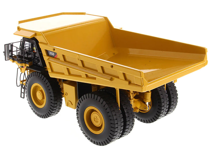 CAT Caterpillar 785D Mining Truck Yellow with Operator "Core Classics" Series 1/50 Diecast Model by Diecast Masters image 2