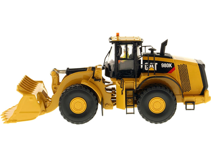 CAT Caterpillar 980K Wheel Loader Rock Configuration with Operator "Core Classics Series" 1/50 Diecast Model by Diecast Masters image 2