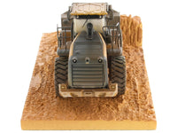 Diecast Masters CAT Caterpillar 966M wheel loader operator dirty weathered 1:50 85703, view 4