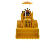 CAT Caterpillar 977D Traxcavator Yellow with Operator "Vintage Series" 1/50 Diecast Model by Diecast Masters image 4