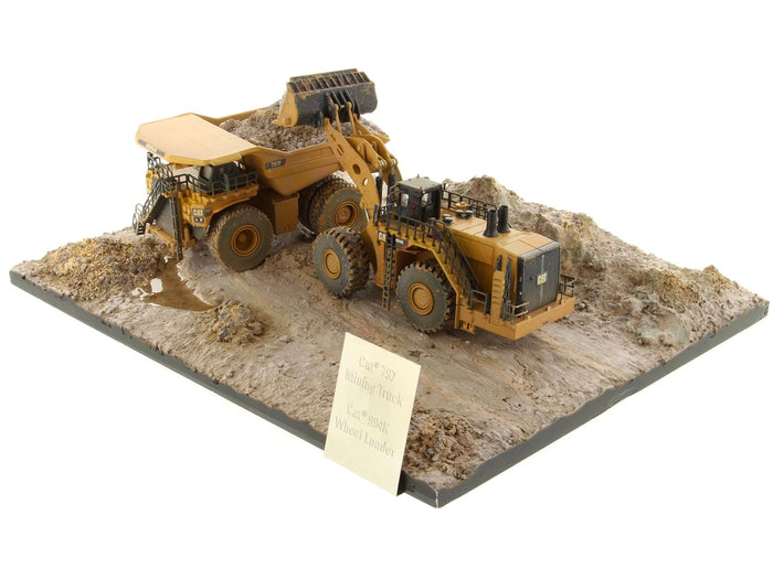 Diecast Masters CAT 994K loader 797 mining truck weathered set 1:125 85762, product image 1