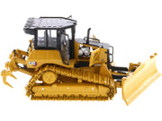 CAT Caterpillar D5 LGP VPAT Track Type Tractor Dozer Yellow with Operator "High Line" Series 1/50 Diecast Model by Diecast Masters image 4