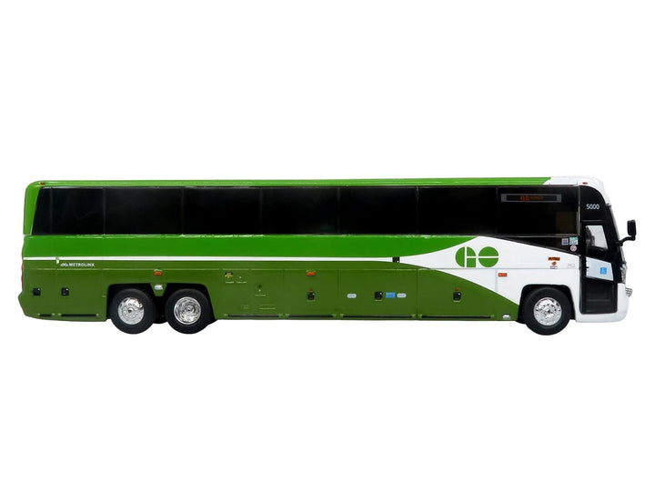 MCI D4520 Commuter Coach Bus "GO Transit" Green and White "The Bus & Motorcoach Collection" Limited Edition to 504 pieces Worldwide 1/87 (HO) Scale Diecast Model by Iconic Replicas image 2