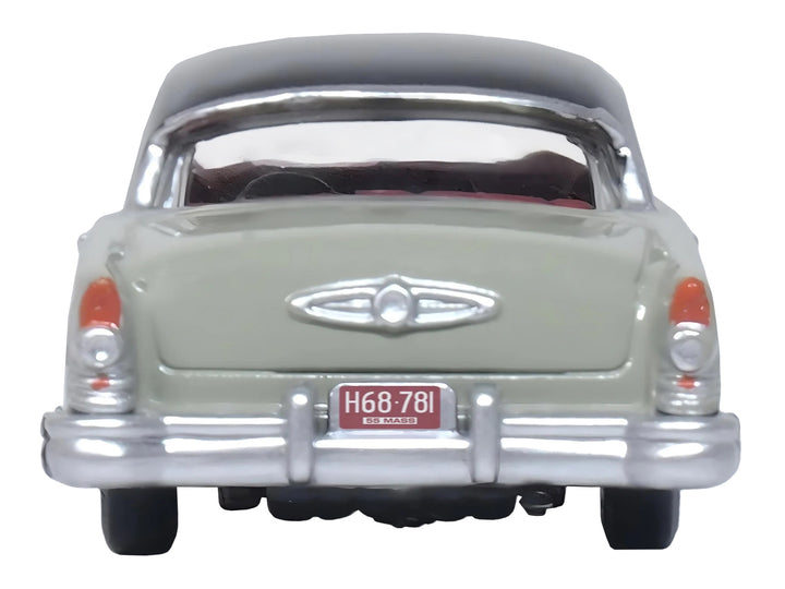1955 Buick Century Windsor Gray and Dover White with Carlsbad Black Top 1/87 (HO) Scale Diecast Model Car by Oxford Diecast image 2