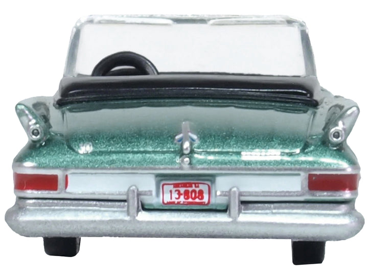 1961 Chrysler 300 Convertible Pinewood Green Metallic 1/87 (HO) Scale Diecast Model Car by Oxford Diecast image 2