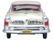 1955 Chrysler New Yorker Deluxe St. Regis Tango Red and Platinum Metallic 1/87 (HO) Scale Diecast Model Car by Oxford Diecast image 2
