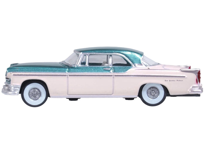 1955 Chrysler New Yorker Deluxe St. Regis Jade Green Metallic and Cream 1/87 (HO) Scale Diecast Model Car by Oxford Diecast