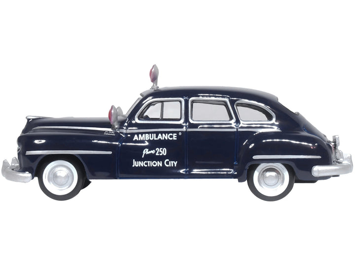 Oxford Diecast 1946 DeSoto Suburban Junction City Ambulance 1:87 87DS46005