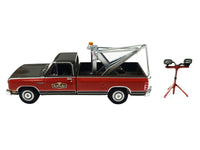 1983 Dodge Ram D-100 Royal SE Tow Truck with Drop-In Tow Hook "Hobby Shop Auto Mechanic" Brown and Red with Work Lights "The Hobby Shop" Series 17 1/64 Diecast Model Car by Greenlight image 2