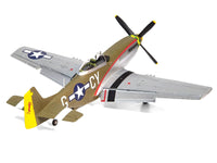 Level 2 Model Kit North American P-51D Mustang Fighter Aircraft with 2 Scheme Options 1/48 Plastic Model Kit by Airfix image 3