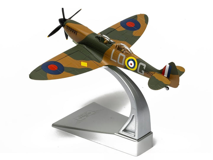 Supermarine Spitfire T.9 Aircraft "SM520 Spitfires.com Goodwood Aerodrome" British Royal Air Force "The Aviation Archive" Series 1/72 Diecast Model by Corgi image 2