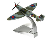 Supermarine Spitfire T.9 Aircraft "PV202 Aerial Collective at Duxford Airfield" British Royal Air Force "The Aviation Archive" Series 1/72 Diecast Model by Corgi image 4