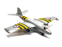 English Electric Canberra B.6 Aircraft "WT370 Wg. Cdr. Paul Mallorie No.139 Squadron Operation Musketeer" (1956) Royal Air Force "The Aviation Archive" Series 1/72 Diecast Model Car by Corgi image 3