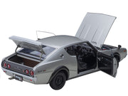 Nissan Skyline 2000GT-R (KPGC110) RHD (Right Hand Drive) Silver Metallic 1/18 Model Car by Autoart image 2