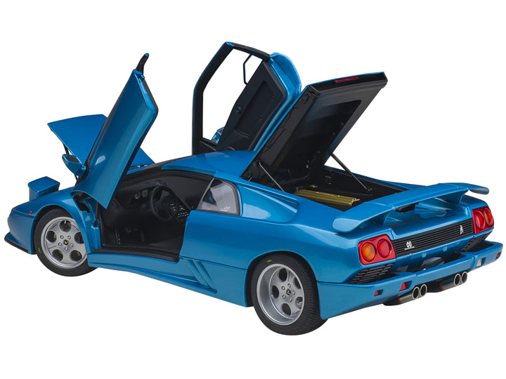 Lamborghini Diablo SE30 Blu Sirena Blue Metallic 1/18 Model Car by Autoart image 2