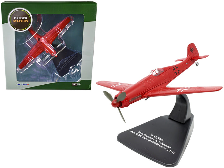Focke-Wulf Ta 152H-0 War Plane Oberstleutnant Fritz Aufhammer Stab/JG 301 Stendall Airfield Germany (1945) "Oxford Aviation" Series 1/72 Diecast Model Airplane by Oxford Diecast image 2